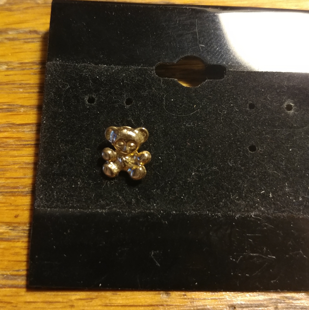 14k Yellow Gold Teddy Bear Stud Earring 39$